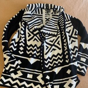 Pretty Rebellious Black and White Geometric Cardigan